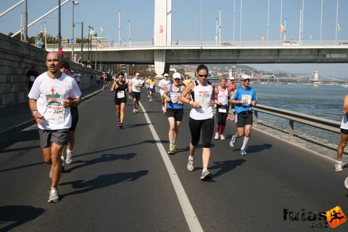 budapest_marthon_1882.jpg Budapest Marathon futás