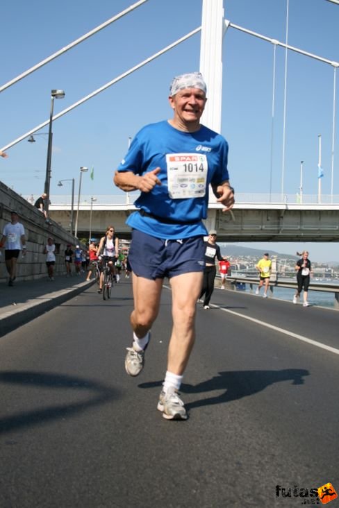 György Budapest Marathon futás