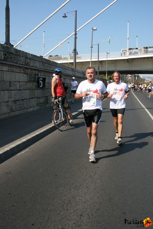 budapest_marthon_1892.jpg Budapest Marathon futás
