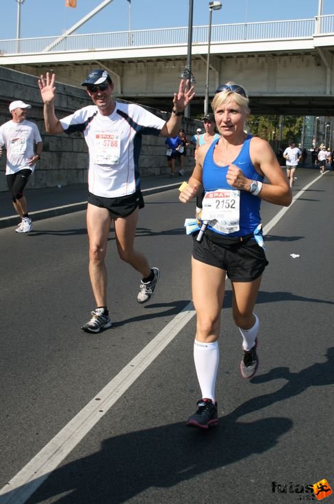 Wieland Jens, Judit Keszthelyi Kilométerek Budapest Marathon futás
