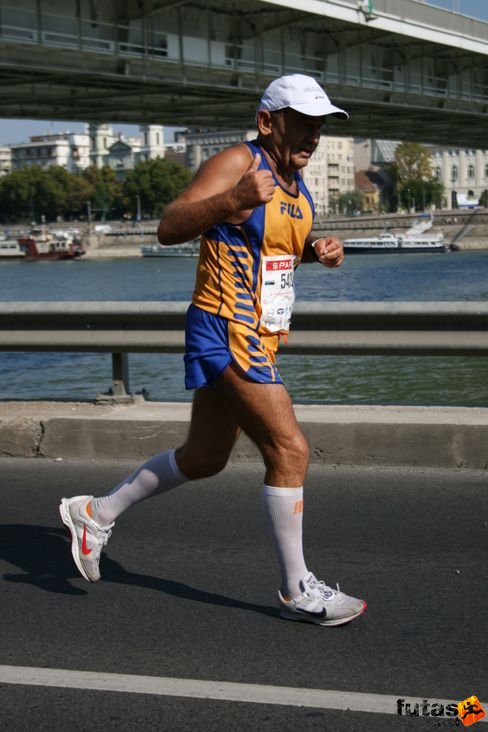 Muidza Stevan Budapest Marathon futás