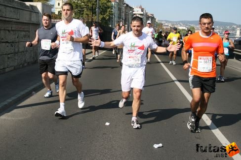 Bojan Delibasic, Igor Delibasic Budapest Marathon futás