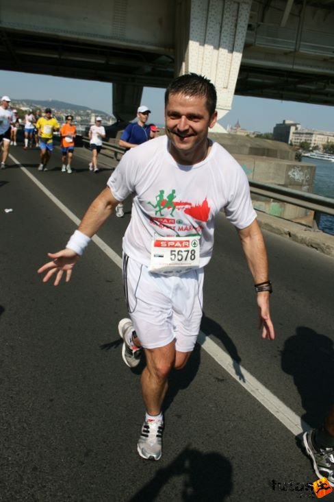 Bojan Delibasic Budapest Marathon futás