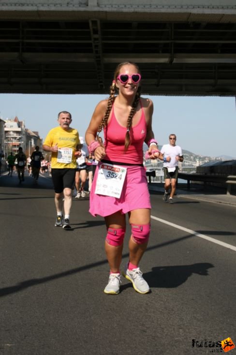 Őrsi Anna Budapest Marathon futás
