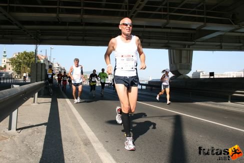 Frommert Henry LT Cloversoft Budapest Marathon futás
