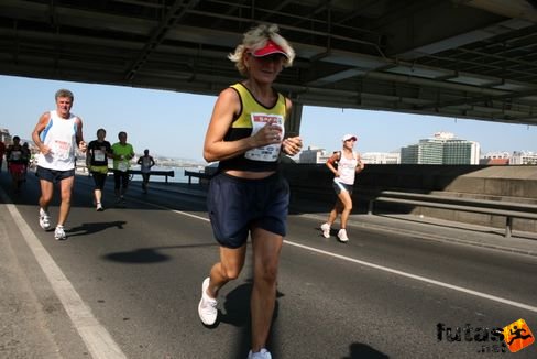 budapest_marthon_2003.jpg Budapest Marathon futás