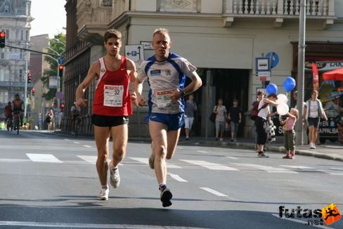 Rezessy Gergő Budapest Marathon futás