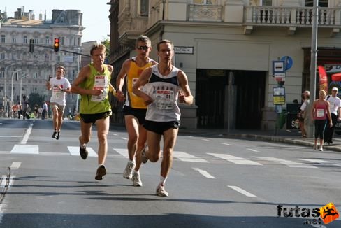 Szederkényi Máté Budapest Marathon futás