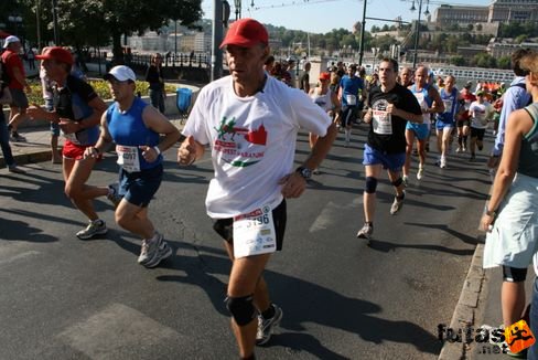 Bakó Gábor Budapest Marathon futás