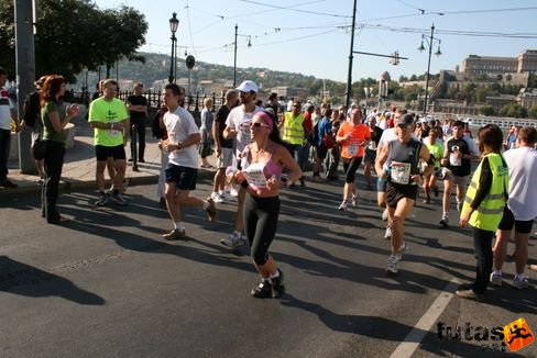 Párizs Ágnes Budapest Marathon futás