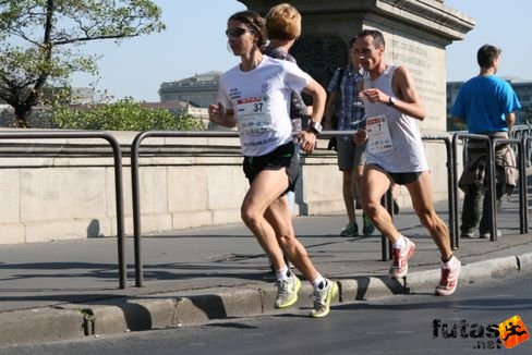 Szabó Gábor és Beda Szabolcs Budapest Marathon futás