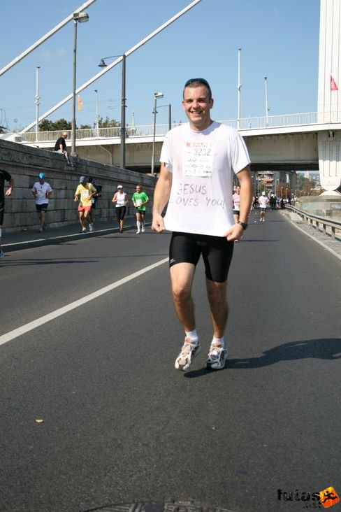 budapest_marthon_2037.jpg Budapest Marathon futás