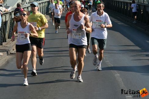 Ákos Budapest Marathon futás
