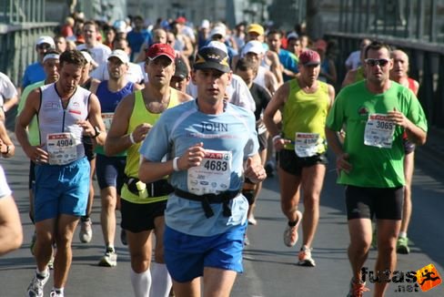 Yarwood, John Budapest Marathon futás