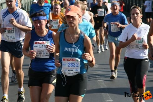 Linna Taina Budapest Marathon futás