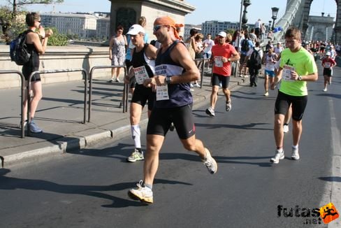Pók János és Rumi Mihály Budapest Marathon futás