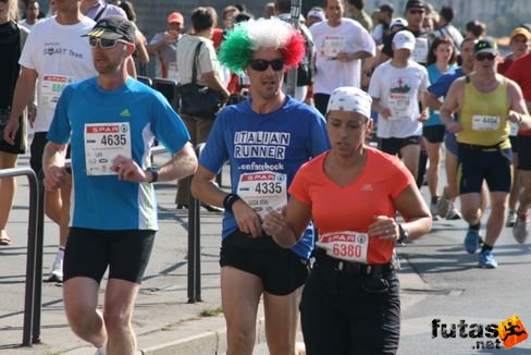 Lars Olofsson ,Concoreggi, Luca Budapest Marathon futás