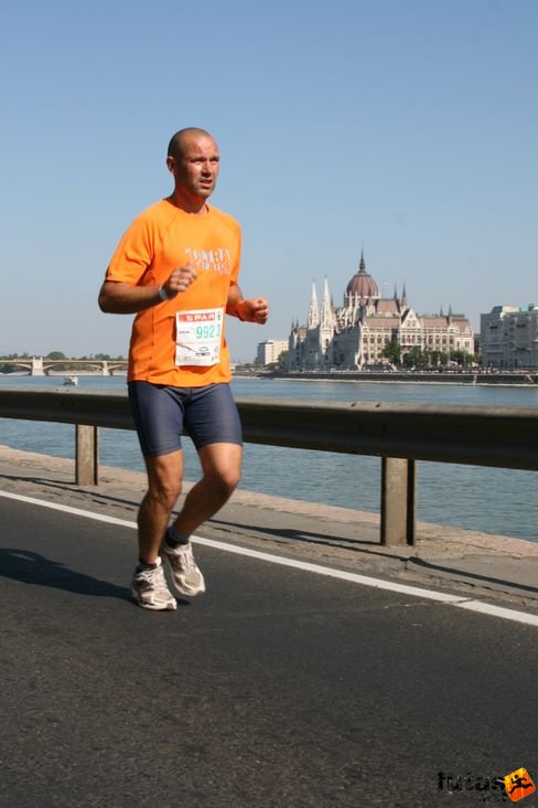 budapest_marthon_0954.jpg Budapest Marathon futás