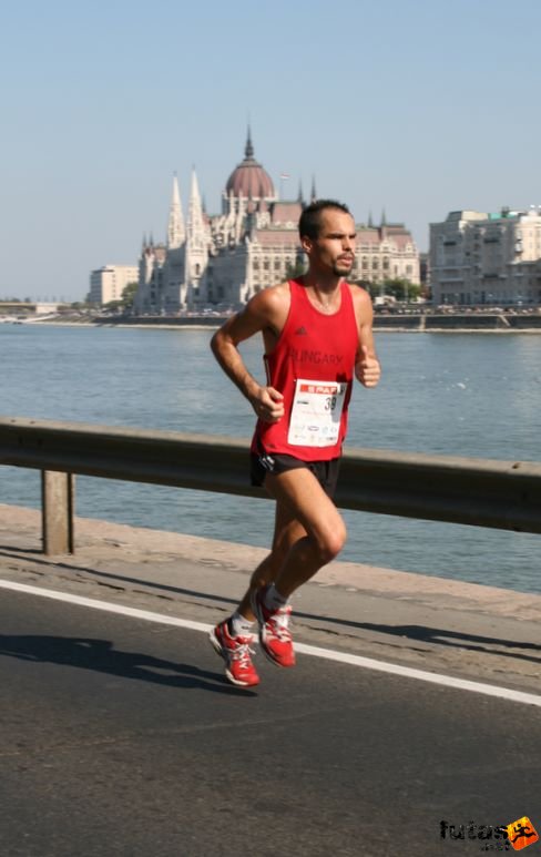 Szalóki Róbert Hungary Budapest Marathon futás
