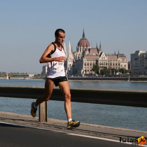Fernandez Marcos, Noel Marineda Atlético Budapest Marathon futás