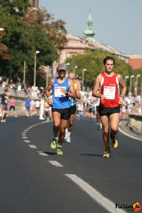 Pach Péter Pál ELTE ADSK Budapest Marathon futás