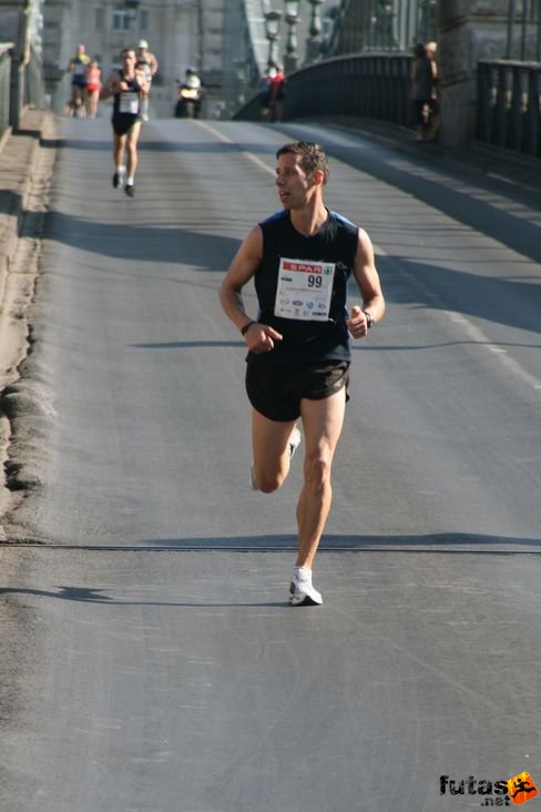 Egri Balázs József Budapest Marathon futás