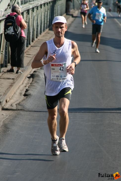 Szemerédi András Budapest Marathon futás