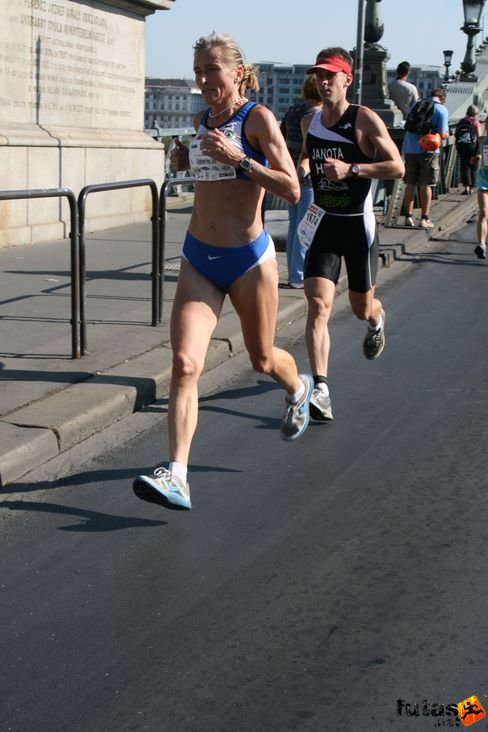 Földingné Nagy Judit Budapest Marathon futás