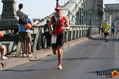 Fekete Zoltán Budapest Marathon futás
