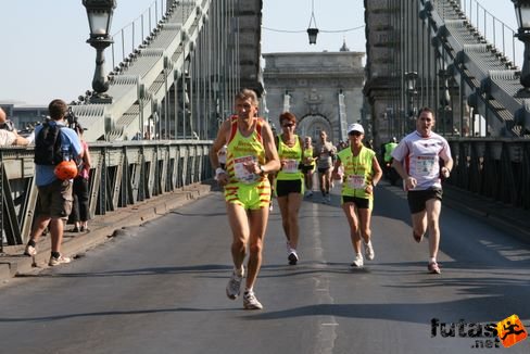 Cottier Regina, bresse marathon runners, Claudette Buoro Budapest Marathon futás