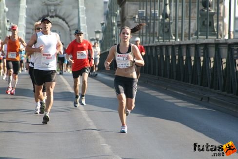 Schlauszky Csilla Budapest Marathon futás