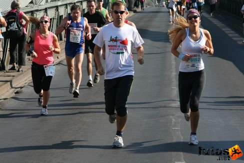 STE Budapest Marathon futás