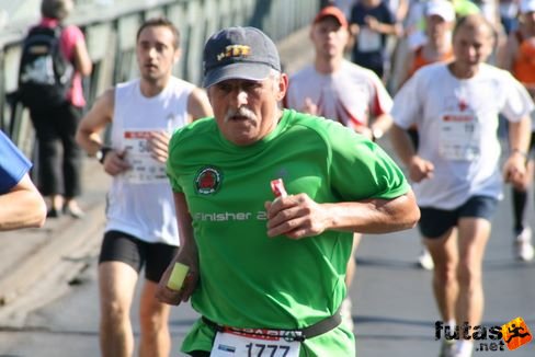 Vakhal György Budapest Marathon futás