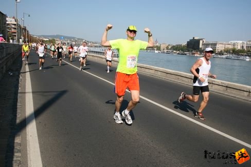 budapest_marthon_1419.jpg Budapest Marathon futás