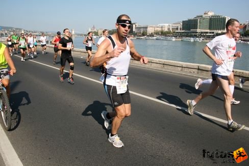 budapest_marthon_1422.jpg Budapest Marathon futás