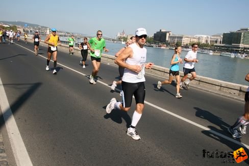 budapest_marthon_1424.jpg Budapest Marathon futás