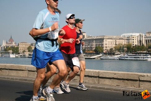 John Budapest Marathon futás