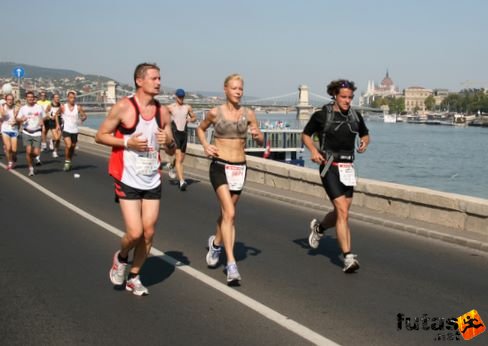 Kozlowski Marek,Kretschmer Silke, Hafner Joerg Budapest Marathon futás