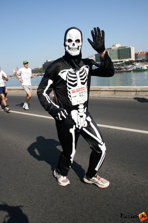 MR Mears Mike marathon runner Budapest Marathon futás