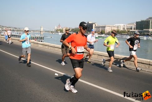 budapest_marthon_1491.jpg Budapest Marathon futás
