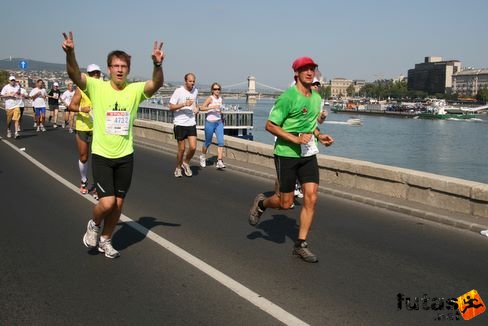 budapest_marthon_1492.jpg Budapest Marathon futás