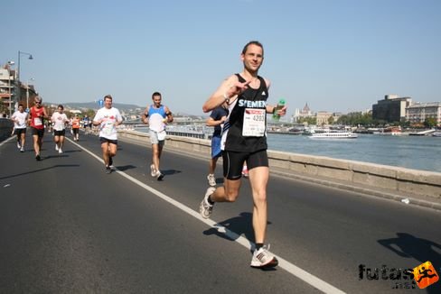 Mülheim an der Ruhr Rosenbaum, Jörg Budapest Marathon futás