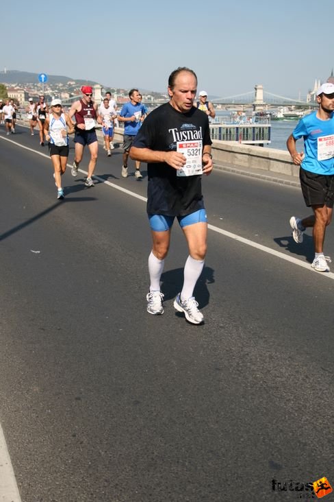 Kovács Attila Budapest Marathon futás