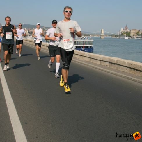Kelemen Zoltán Budapest Marathon futás