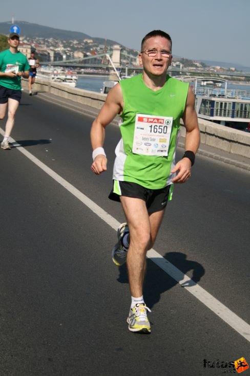 Sándor Budapest Marathon futás