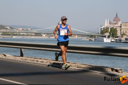 budapest_marthon_1016.jpg Budapest Marathon futás