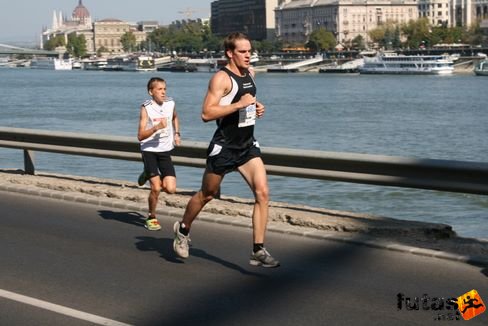 budapest_marthon_1021.jpg Budapest Marathon futás