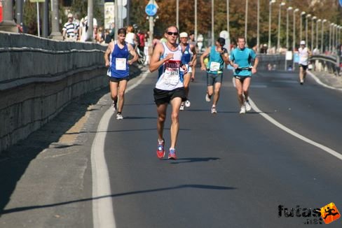 Smith, Matthew Tri Lamy Brno Budapest Marathon futás