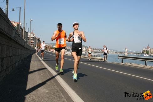 Bátai Réka női második Budapest Marathon futás