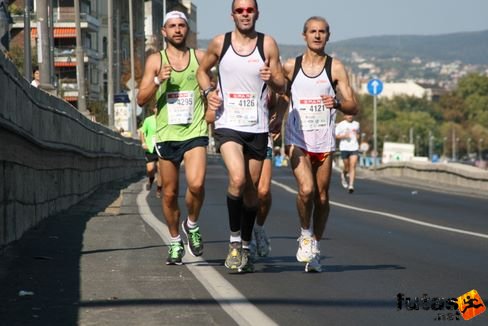 Hernandez Gayo Alejandro, Pablo Anllo, García Bernardo Budapest Marathon futás